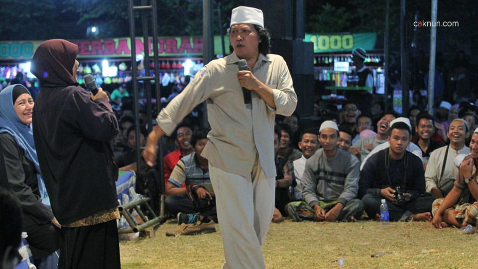 Ngaji Bareng Cak Nun - Baturan - 03 Ngaji Bareng Cak Nun - Baturan - 03