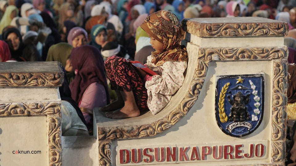 Ngaji Bareng Cak Nun - Pagu - 04 Ngaji Bareng Cak Nun - Pagu - 04
