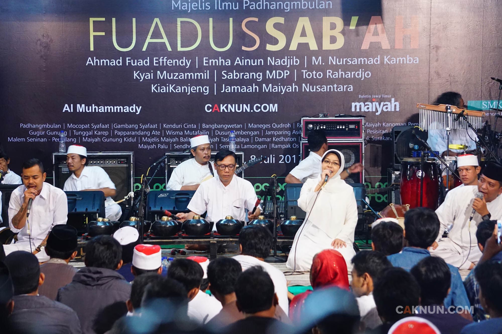 Nomor El Albi dari Umi Kultsum juga dibawakan KiaiKanjeng. Foto: Adin